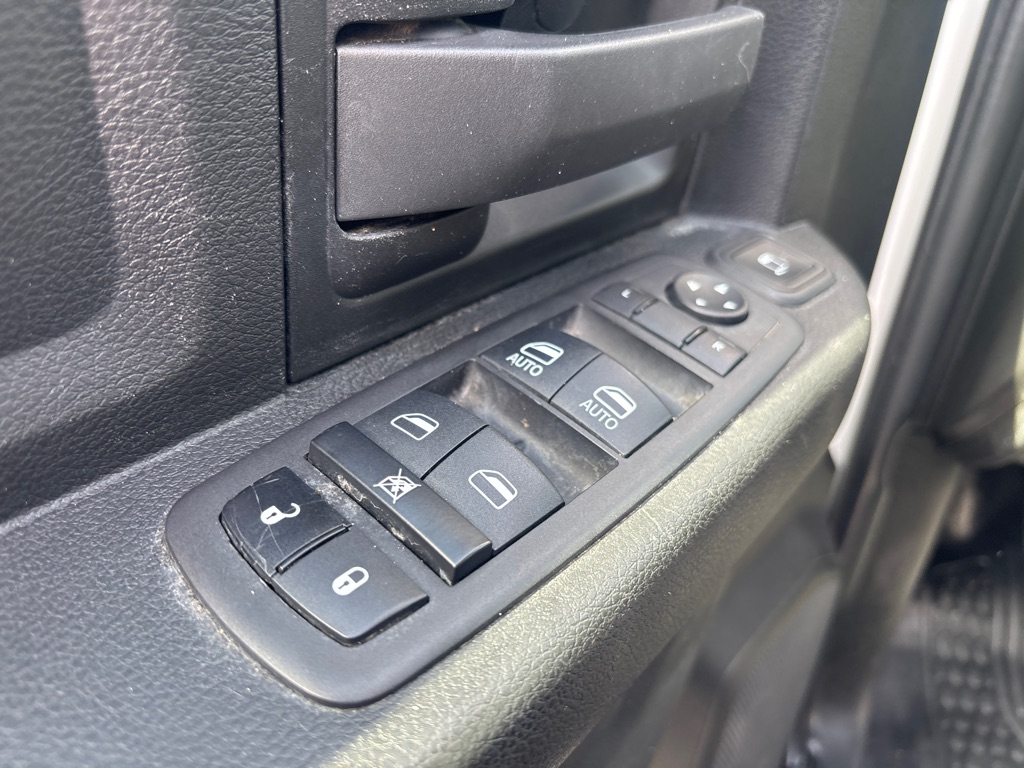 Photo 10 of this RAM 2500