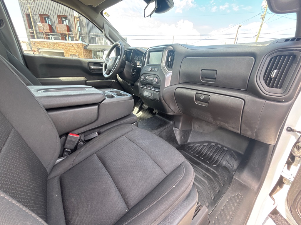 Photo 15 of this CHEVROLET SILVERADO 1500