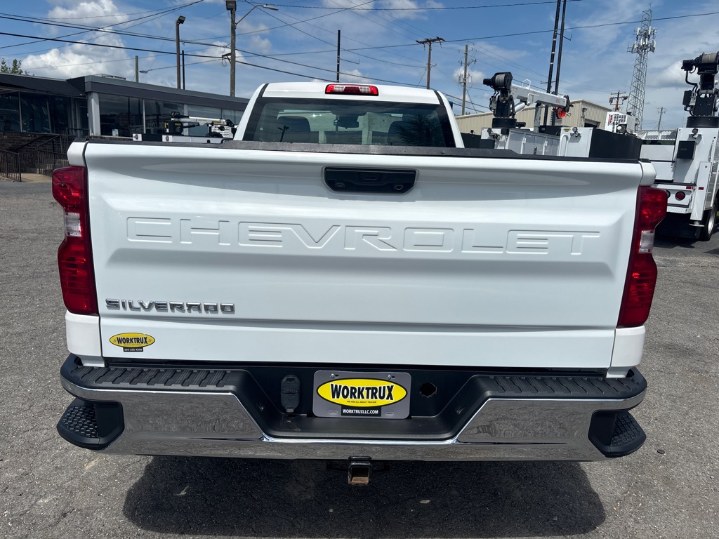 Photo 4 of this CHEVROLET SILVERADO 1500