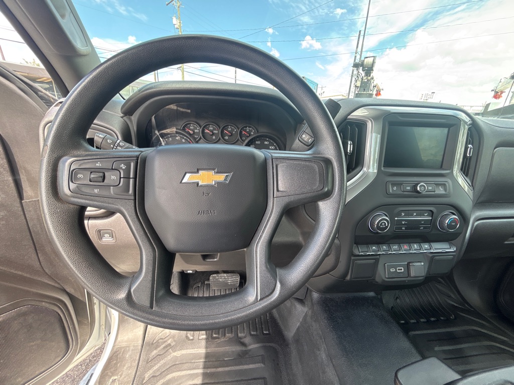 Photo 11 of this CHEVROLET SILVERADO 1500