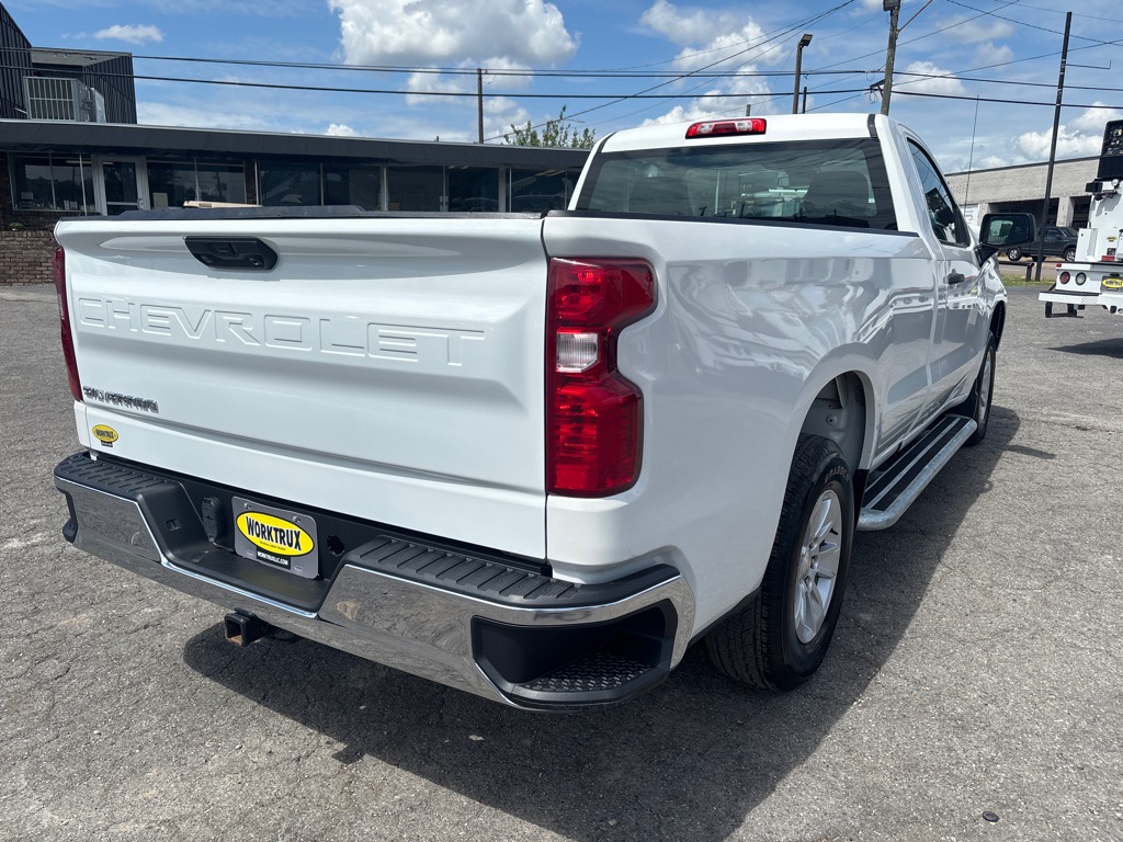 Photo 5 of this CHEVROLET SILVERADO 1500