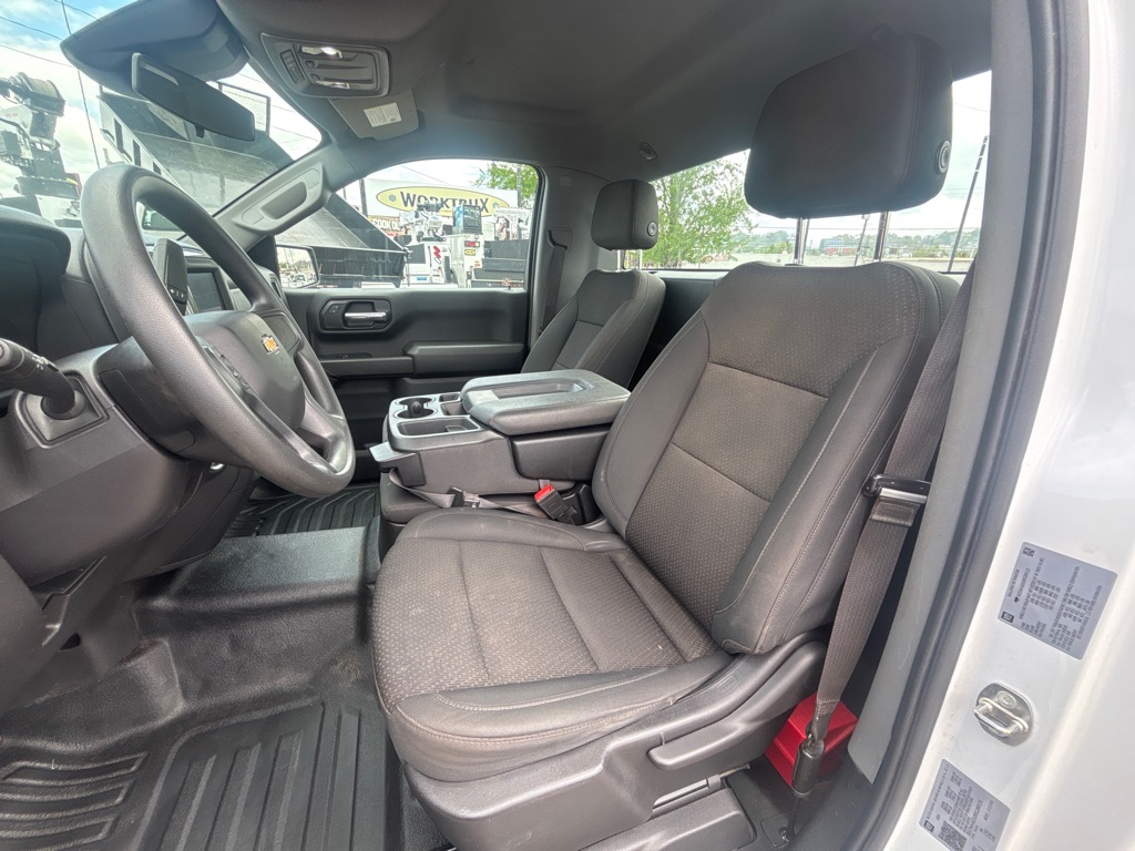 Photo 17 of this CHEVROLET SILVERADO 1500