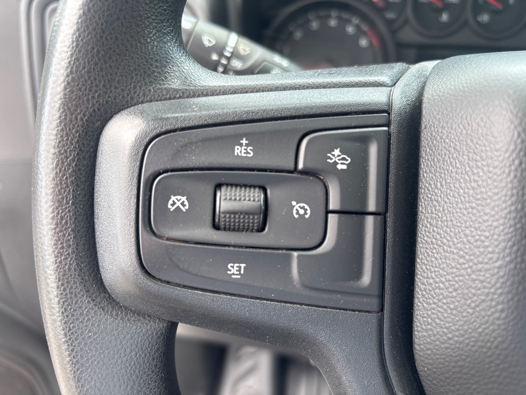 Photo 12 of this CHEVROLET SILVERADO 1500