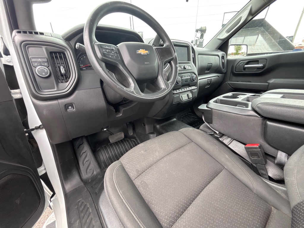 Photo 9 of this CHEVROLET SILVERADO 1500