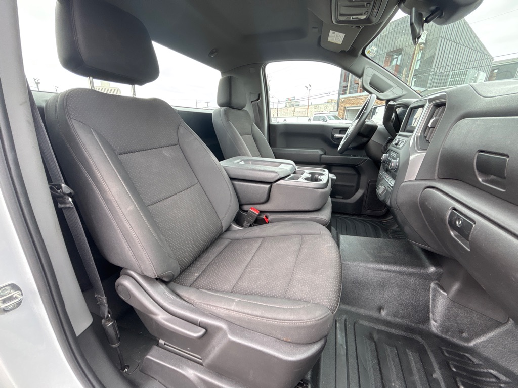 Photo 16 of this CHEVROLET SILVERADO 1500