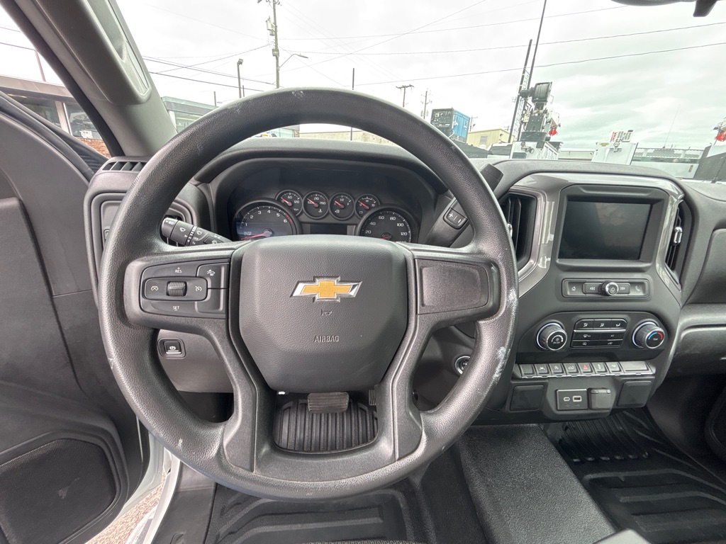 Photo 11 of this CHEVROLET SILVERADO 1500