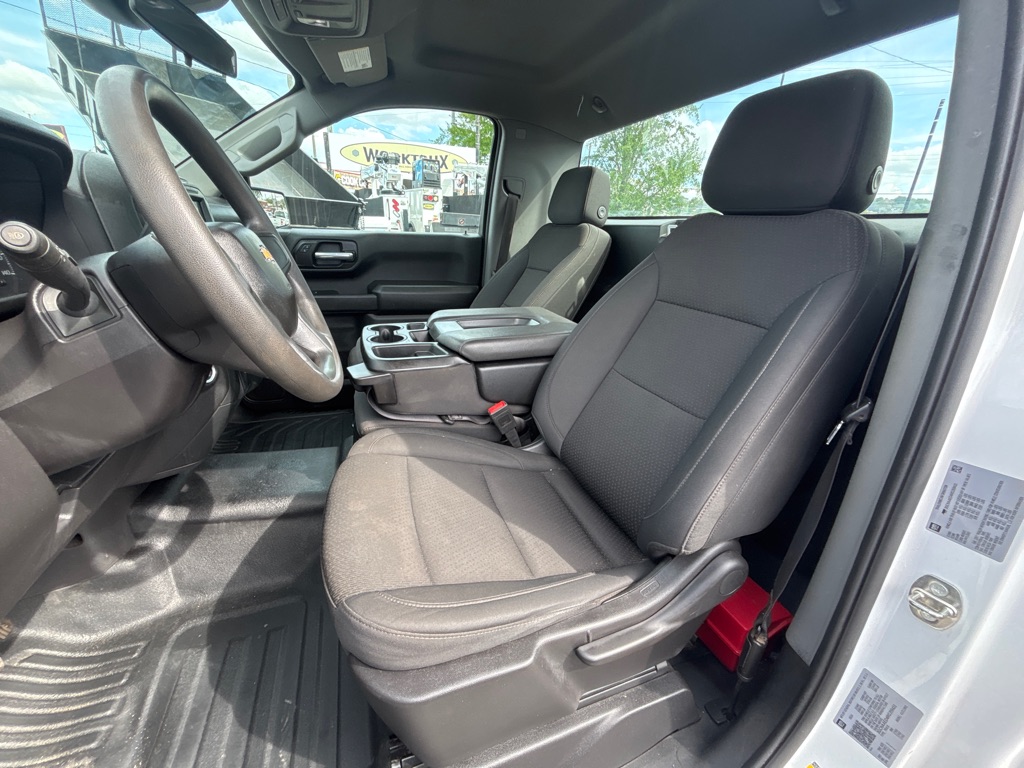 Photo 15 of this CHEVROLET SILVERADO 1500
