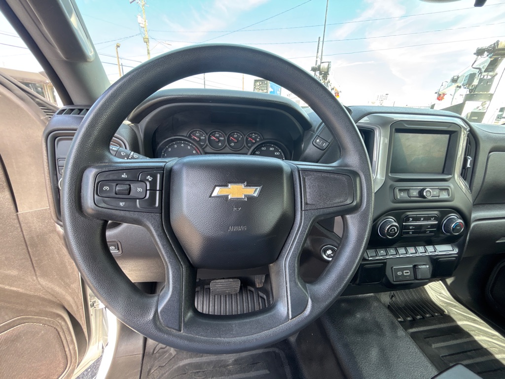Photo 11 of this CHEVROLET SILVERADO 1500