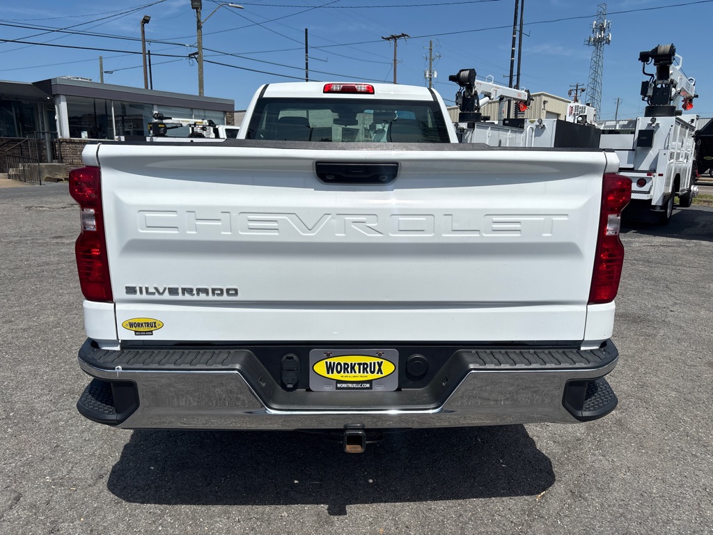 Photo 4 of this CHEVROLET SILVERADO 1500