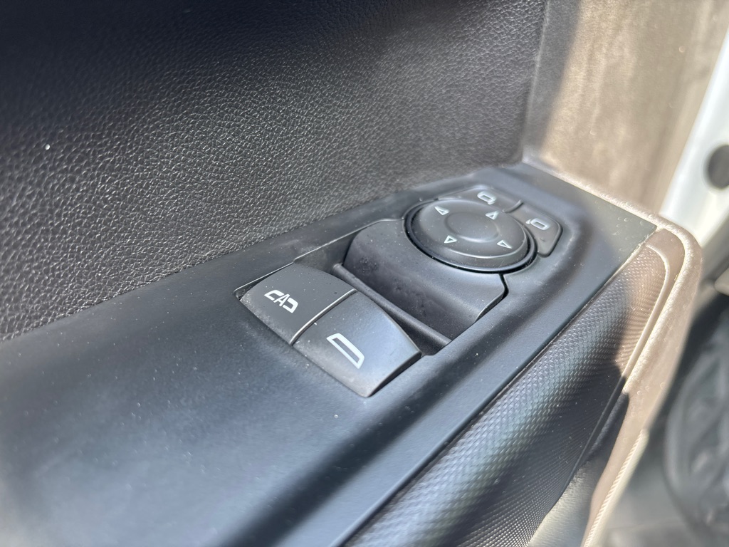Photo 10 of this CHEVROLET SILVERADO 1500