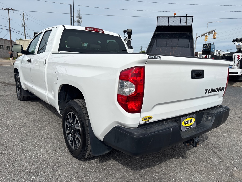 Photo 3 of this TOYOTA TUNDRA