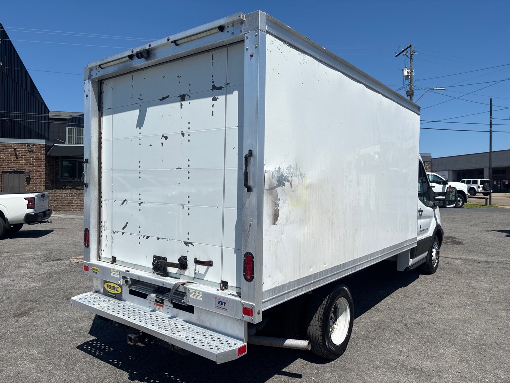 Photo 5 of this FORD T350