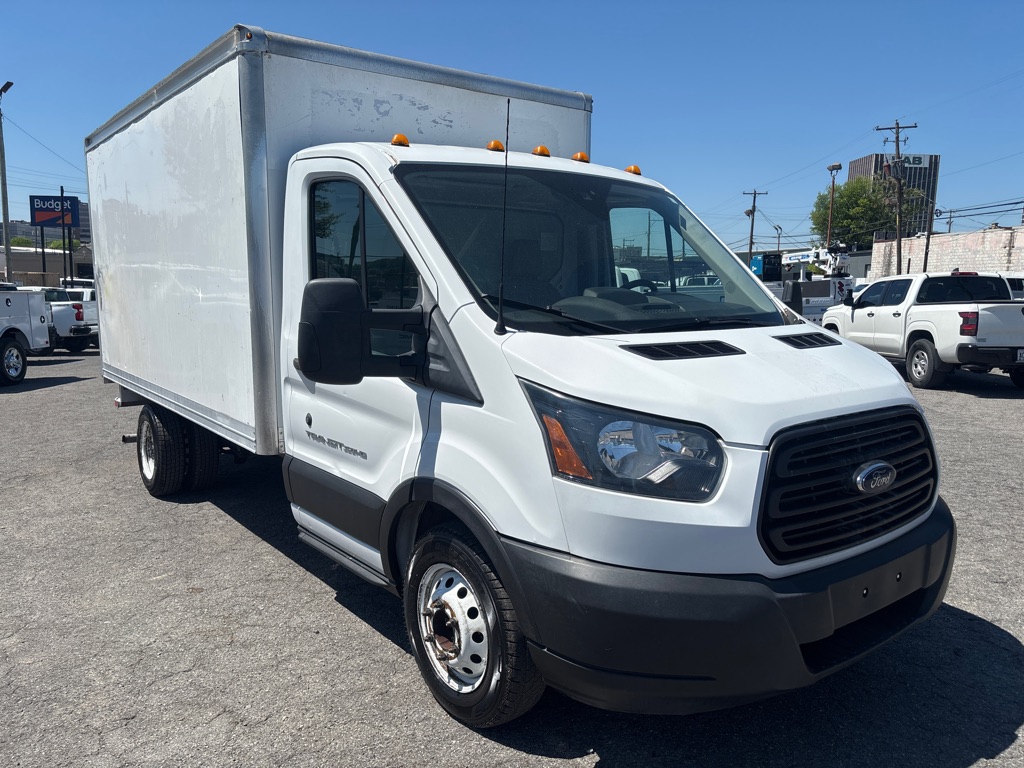 Photo 7 of this FORD T350