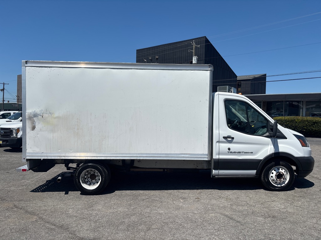 Photo 6 of this FORD T350