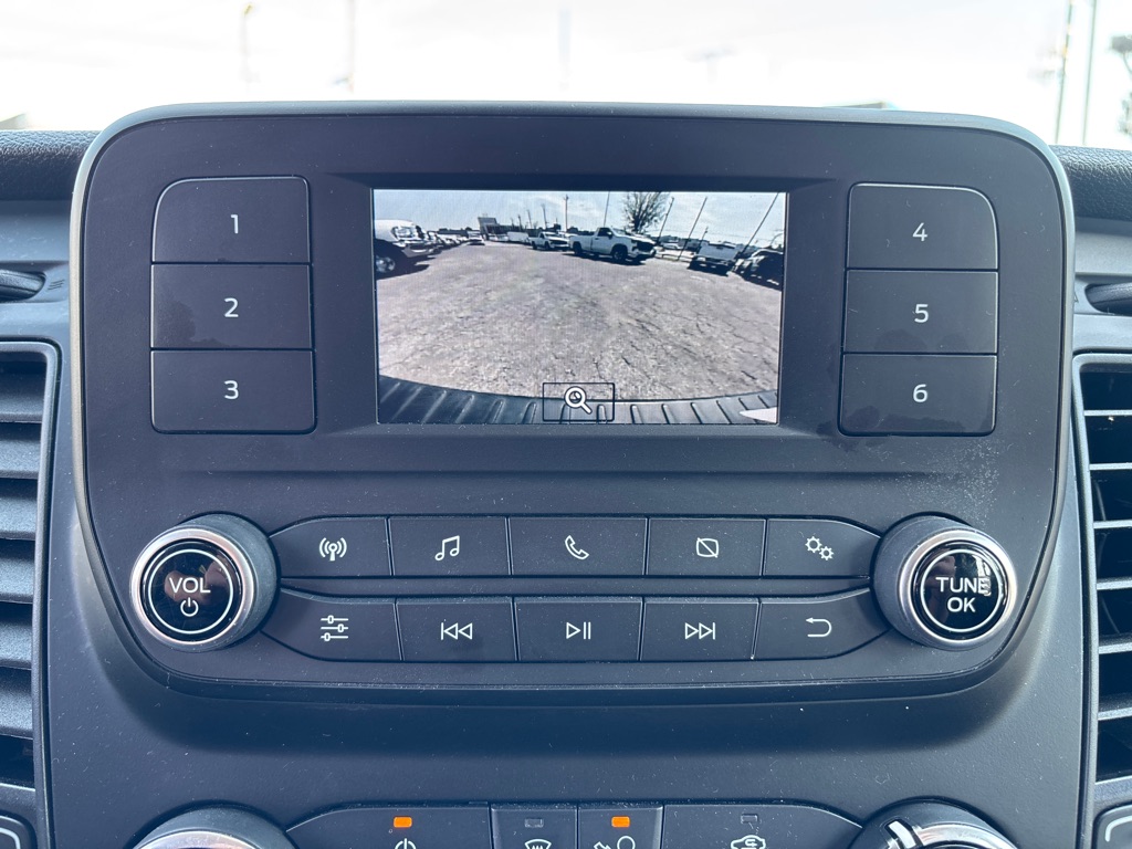 Photo 14 of this FORD TRANSIT