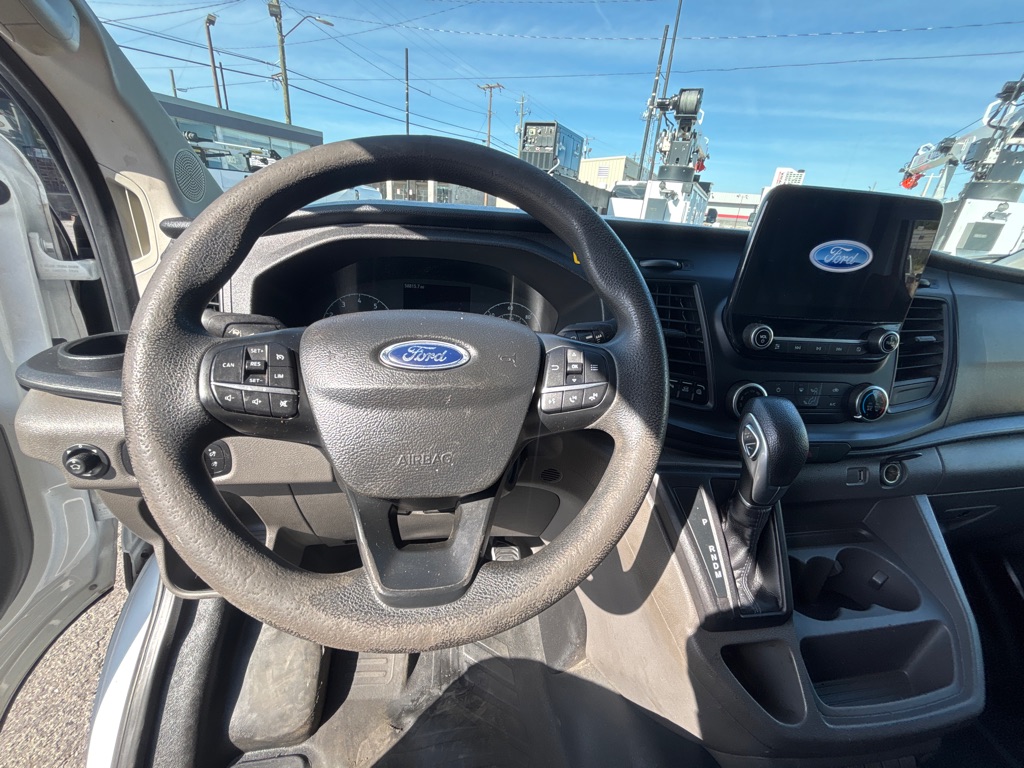 Photo 11 of this FORD TRANSIT