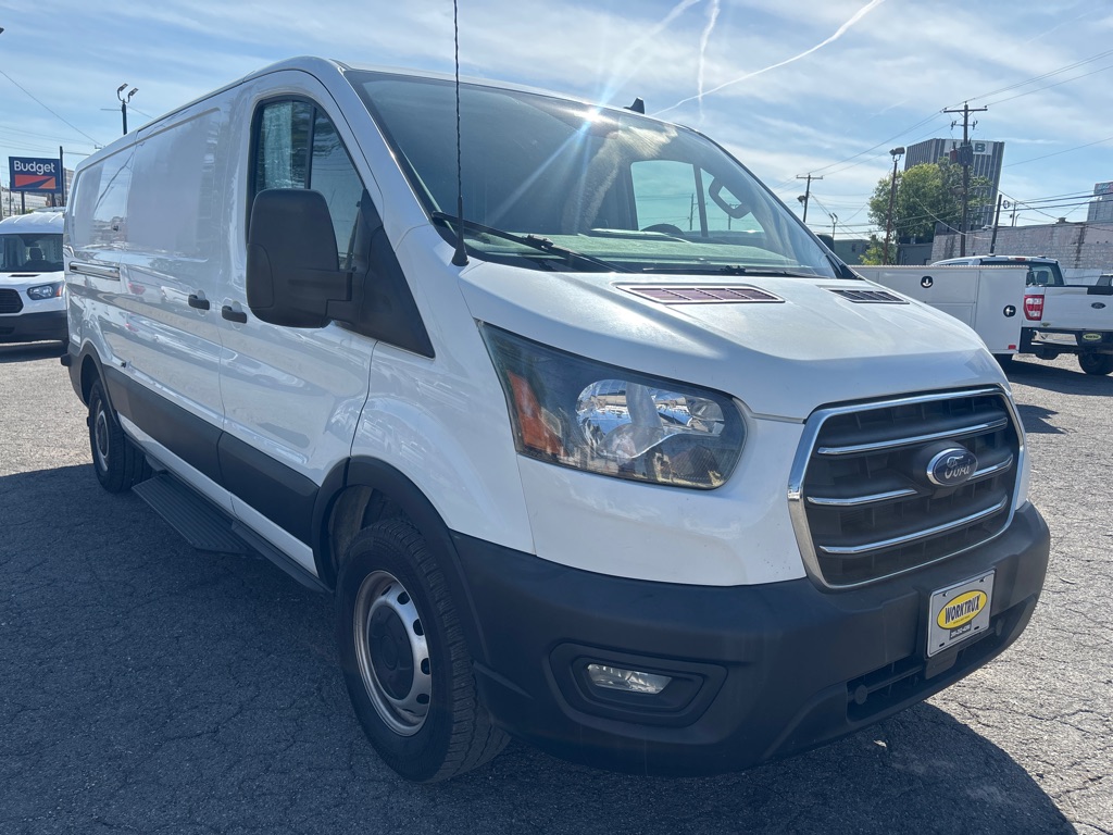 Photo 7 of this FORD TRANSIT
