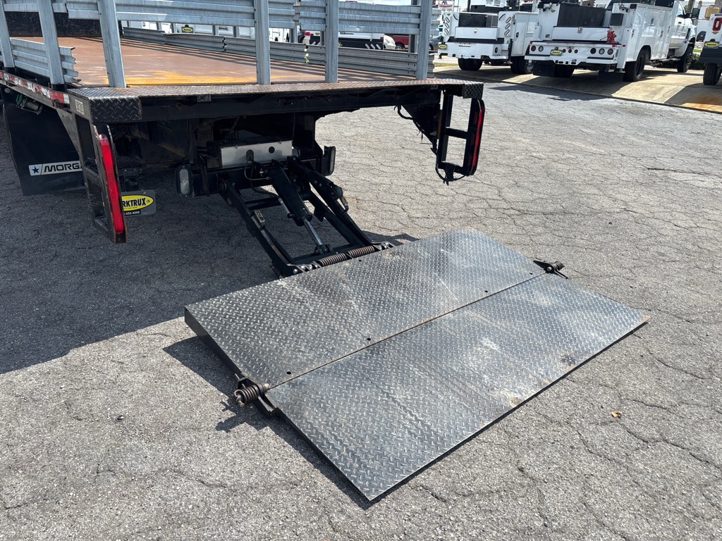 Photo 16 of this ISUZU NPR HD