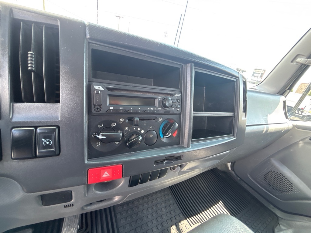 Photo 11 of this ISUZU NPR HD