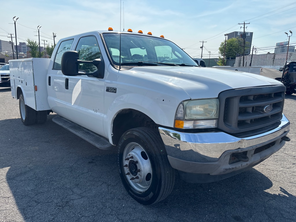 Photo 7 of this FORD F550