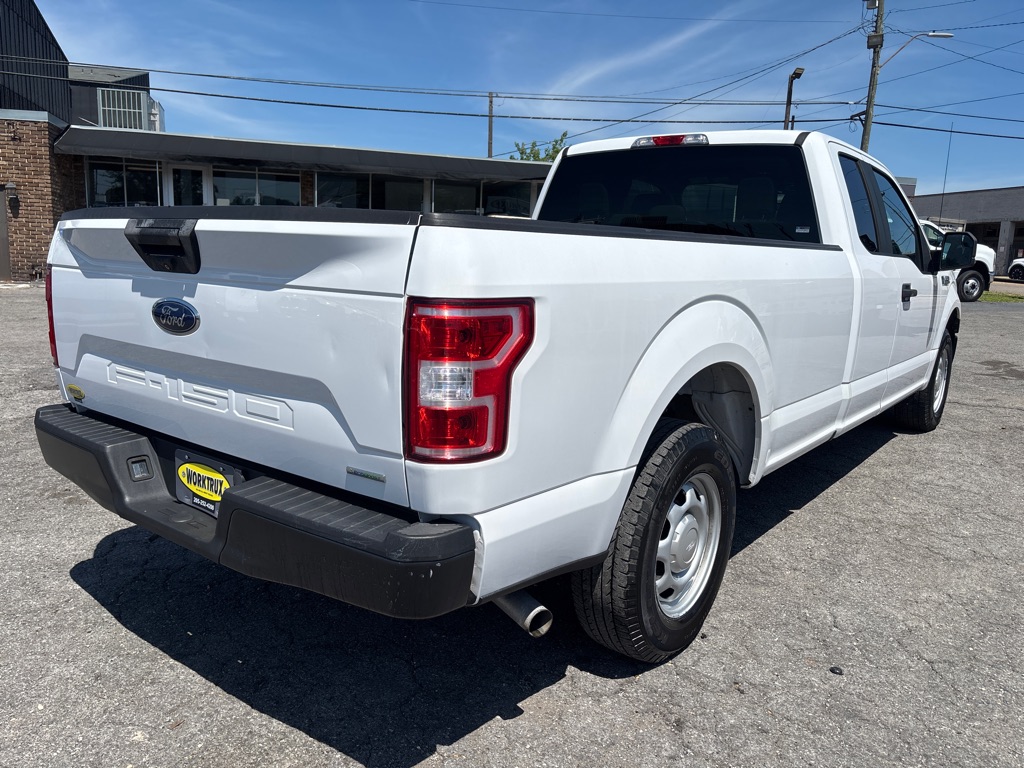 Photo 5 of this FORD F150