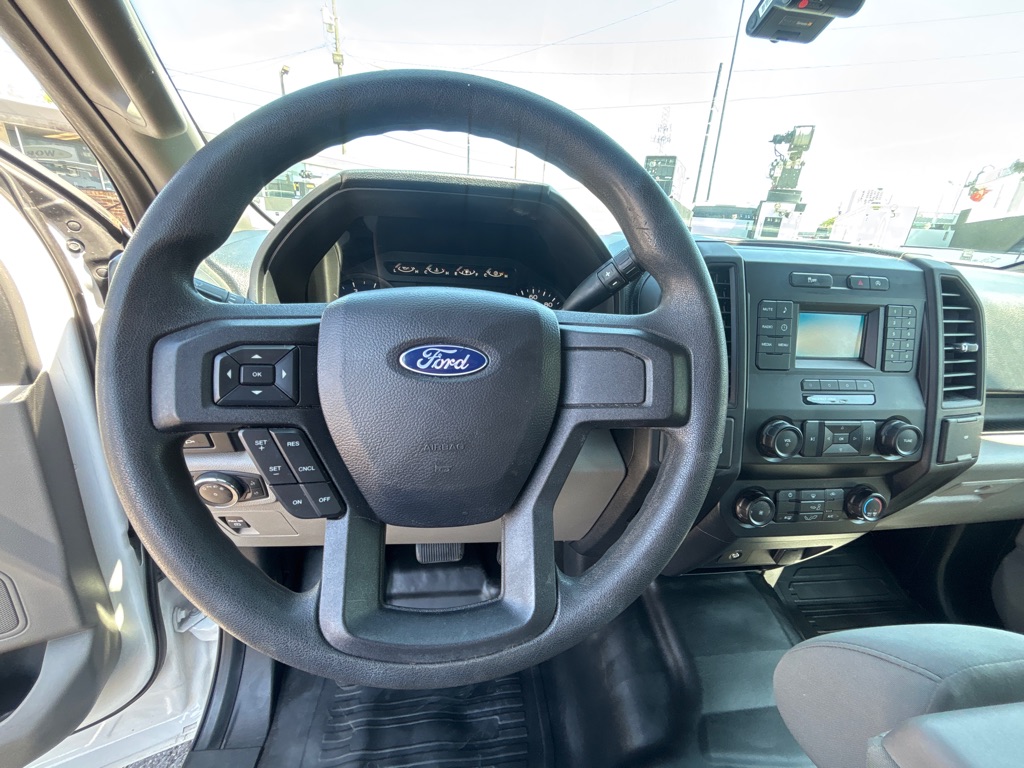 Photo 11 of this FORD F150