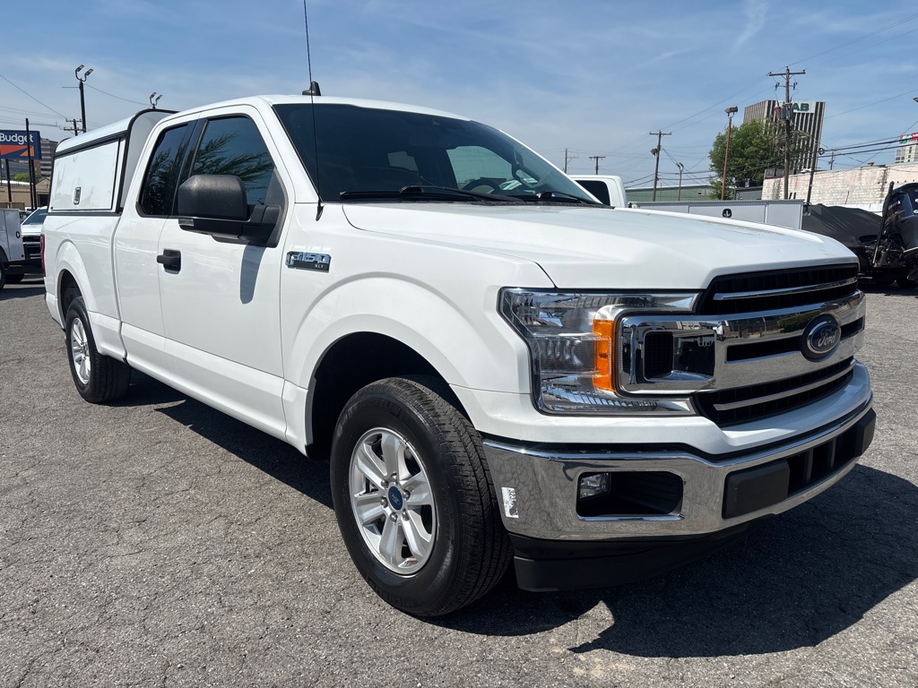 Photo 12 of this FORD F150