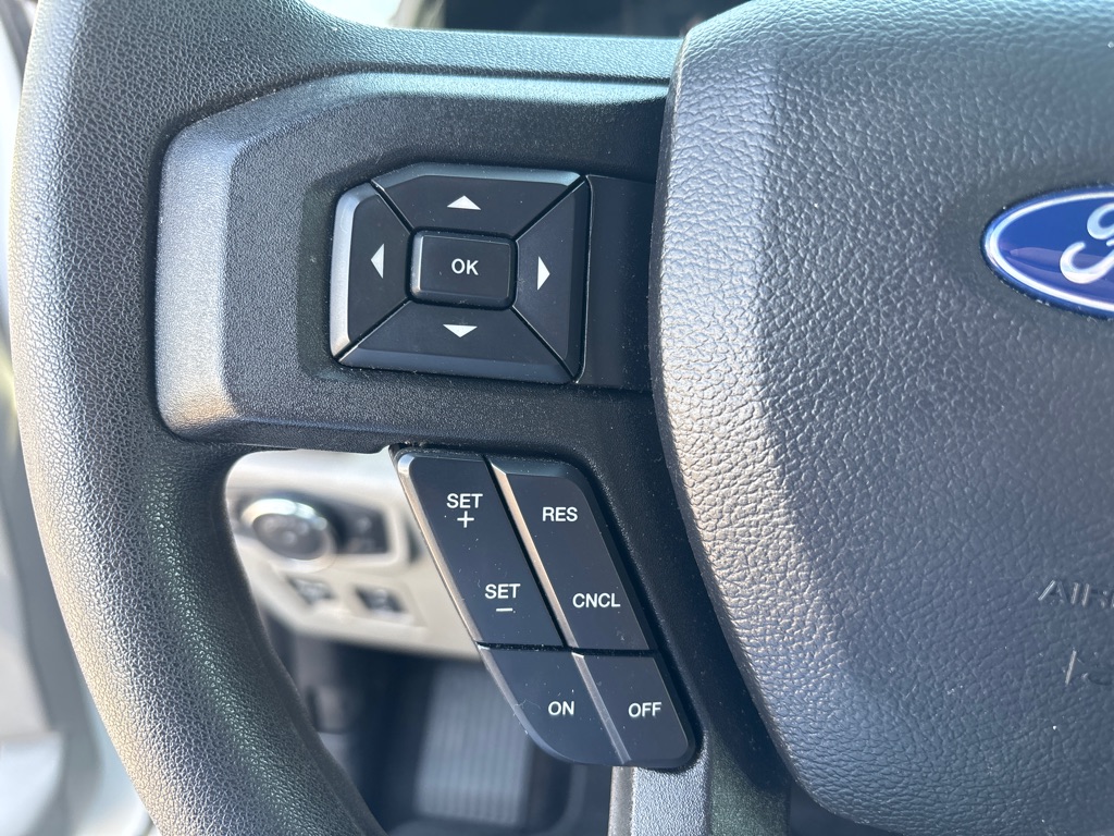 Photo 17 of this FORD F150
