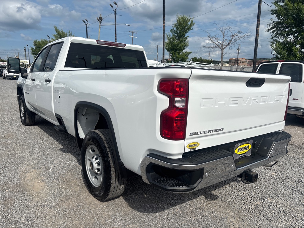 Photo 2 of this CHEVROLET SILVERADO 2500