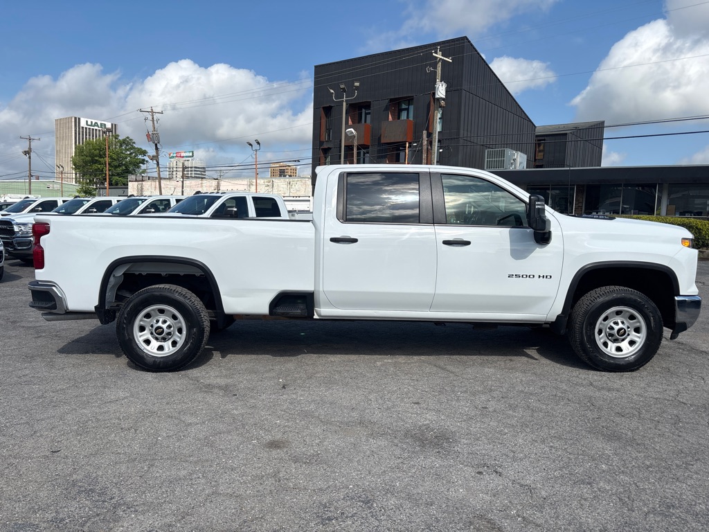 Photo 6 of this CHEVROLET SILVERADO 2500