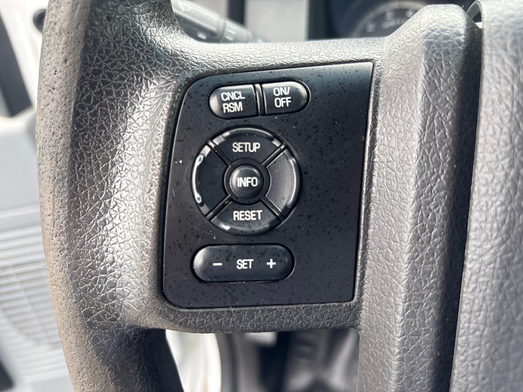 Photo 11 of this FORD F350