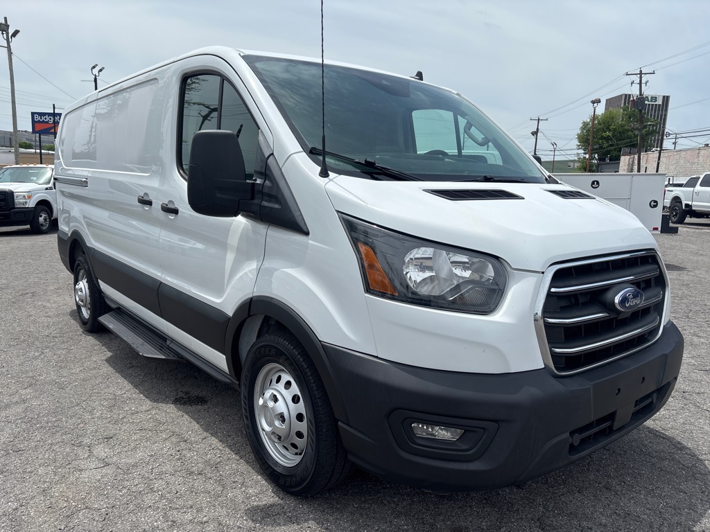Photo 7 of this FORD TRANSIT