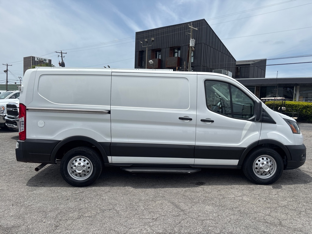 Photo 6 of this FORD TRANSIT