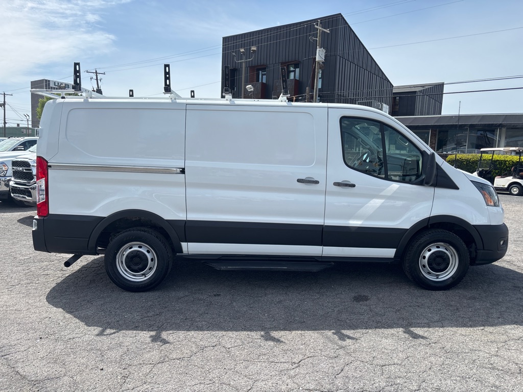 Photo 6 of this FORD TRANSIT