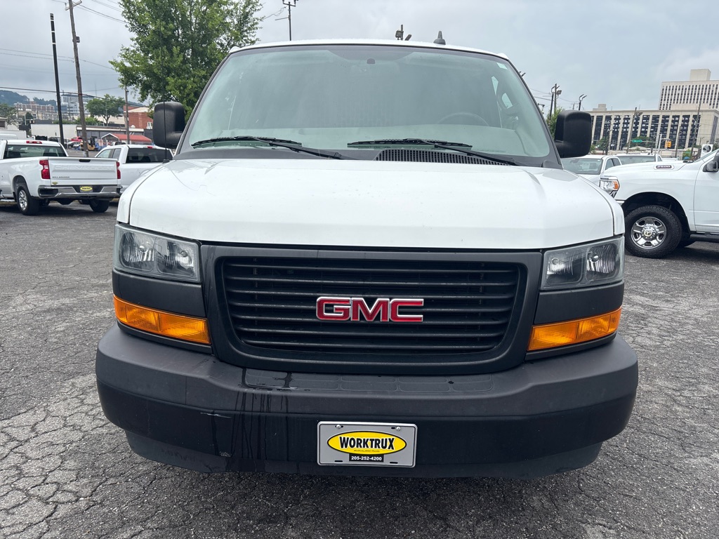 Photo 8 of this GMC SAVANA
