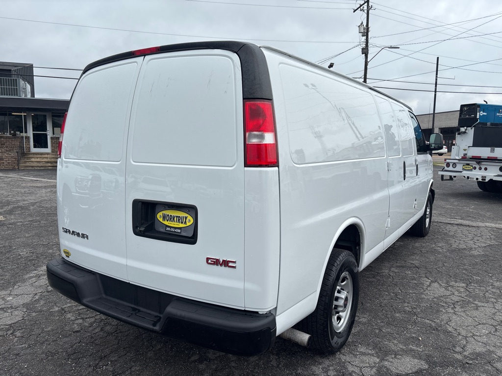 Photo 5 of this GMC SAVANA