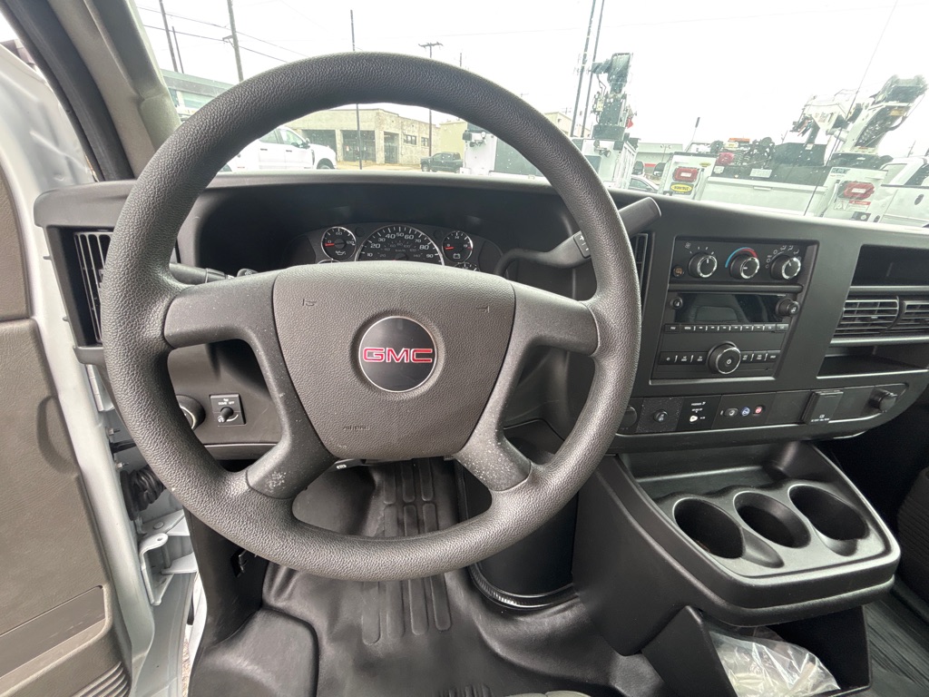 Photo 11 of this GMC SAVANA