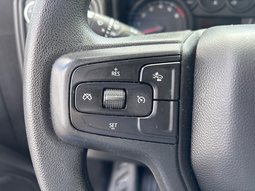 Photo 12 of this CHEVROLET SILVERADO 2500