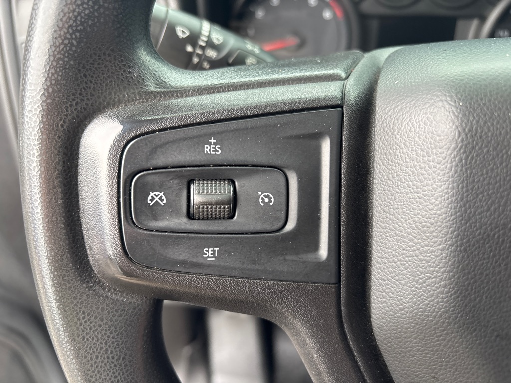 Photo 12 of this CHEVROLET SILVERADO 3500