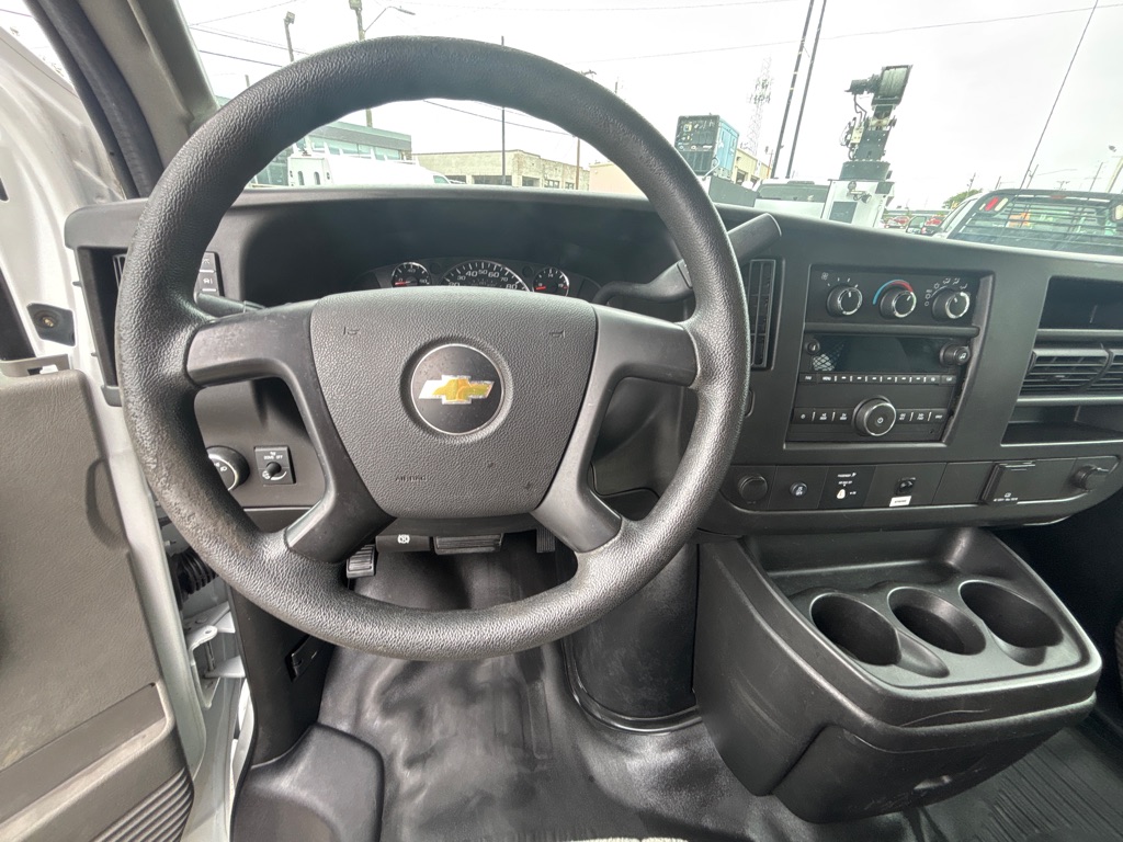 Photo 11 of this CHEVROLET EXPRESS G2500