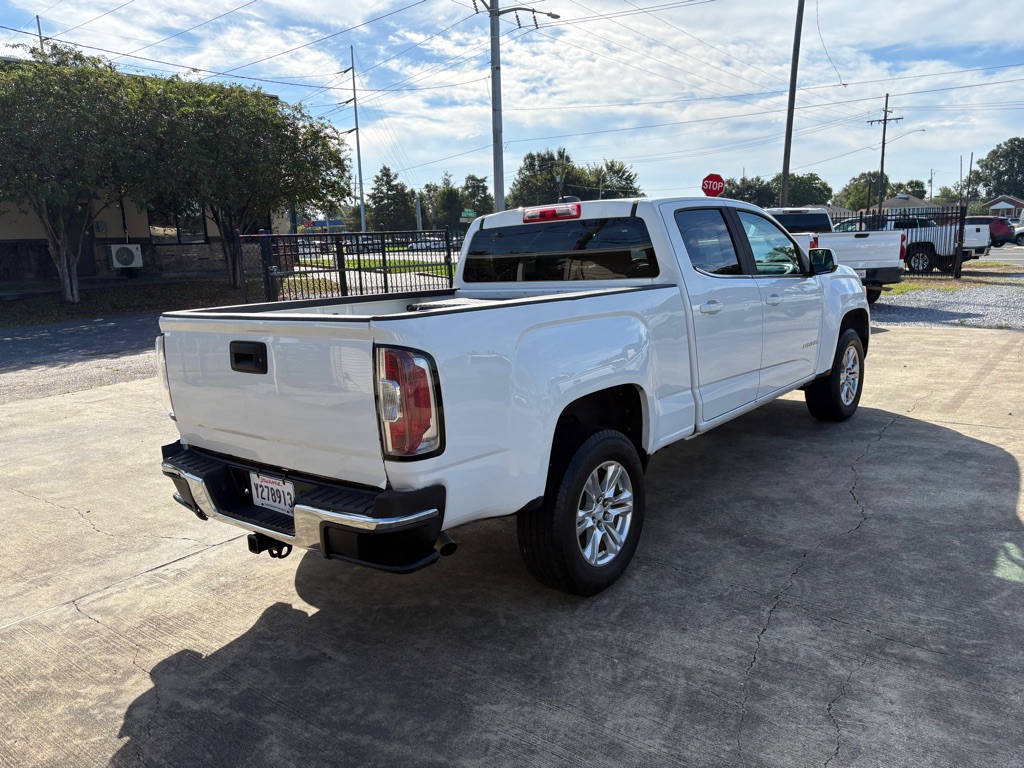 Photo 8 of this GMC CANYON