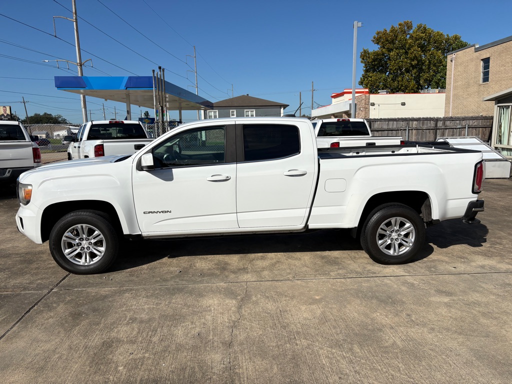 Photo 5 of this GMC CANYON