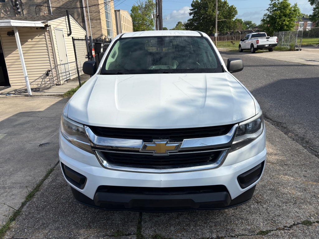 Photo 3 of this CHEVROLET COLORADO
