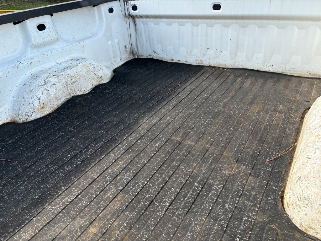 Photo 17 of this CHEVROLET SILVERADO 1500