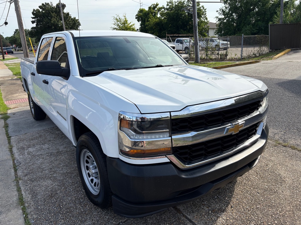 Photo 2 of this CHEVROLET SILVERADO 1500