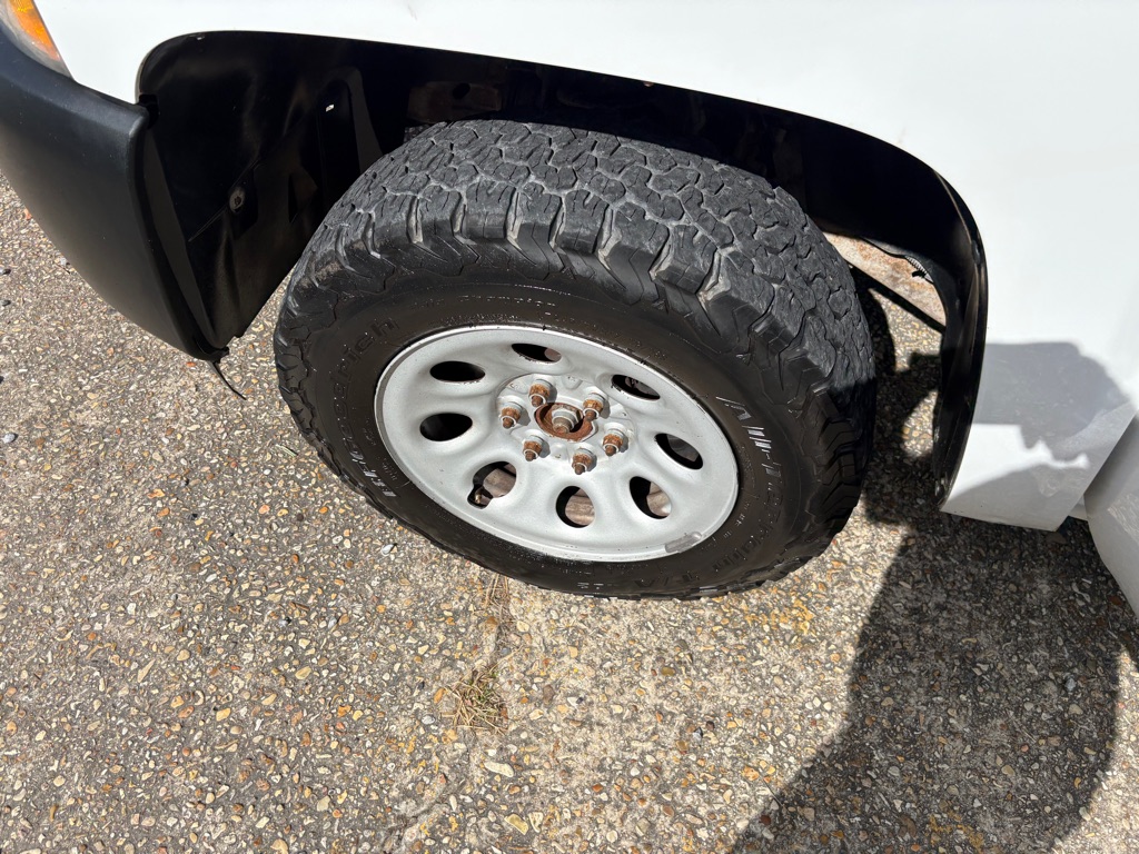 Photo 21 of this CHEVROLET SILVERADO 1500