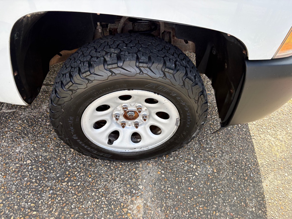 Photo 18 of this CHEVROLET SILVERADO 1500