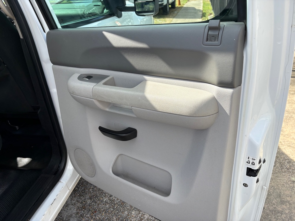 Photo 13 of this CHEVROLET SILVERADO 1500