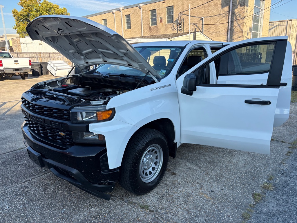 Photo 25 of this CHEVROLET SILVERADO 1500