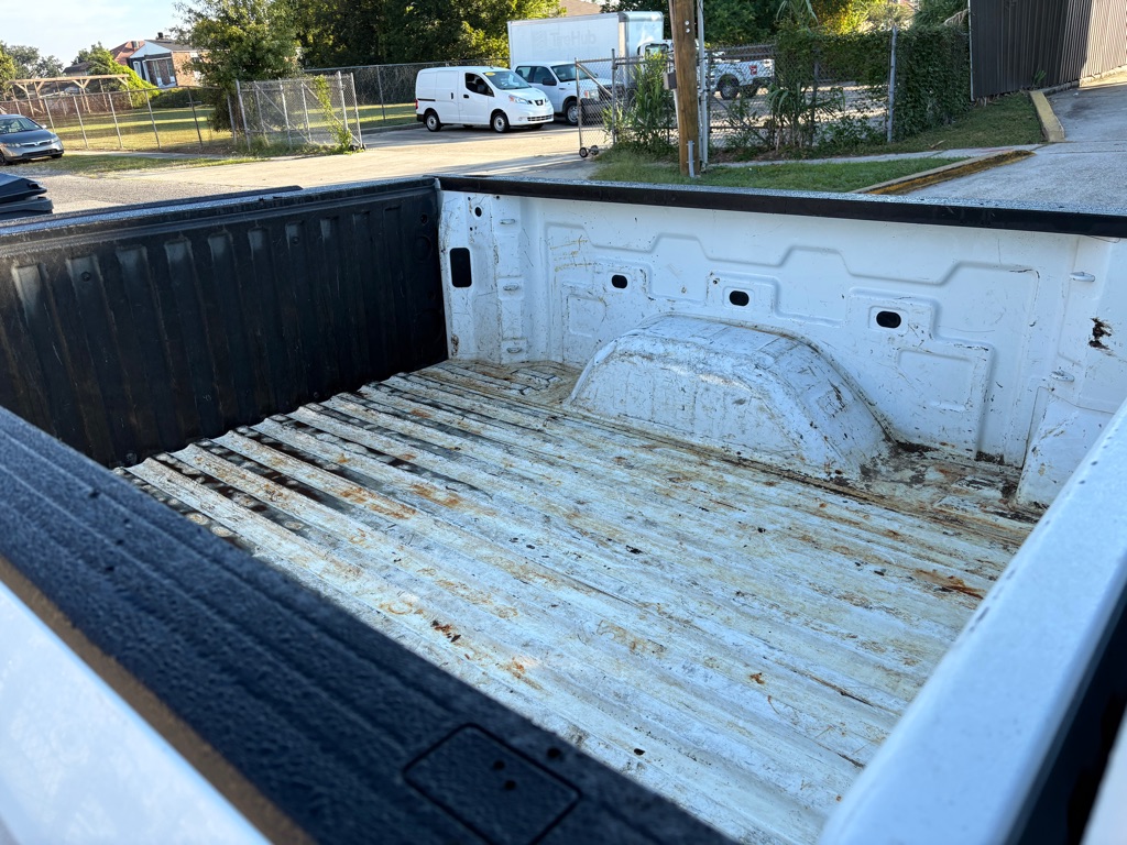 Photo 17 of this CHEVROLET SILVERADO 1500
